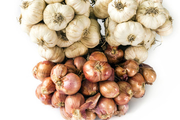 close up ingredient red onion and garlic on white background