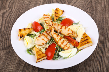 Caesar salad with chicken