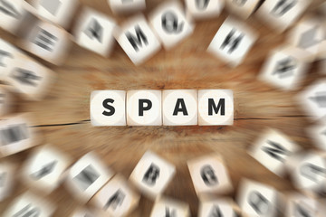 Spam Mail Brief Spammail E-Mail Würfel Business Konzept