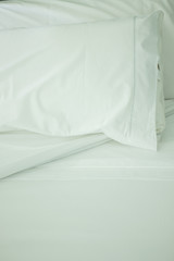 Fototapeta na wymiar Luxury hotel bedroom sheets