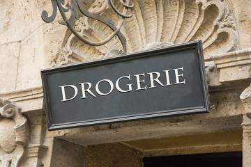 Schild 191 - Drogerie