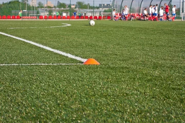 Papier Peint photo Lavable Foot Na boisku piłkarskim