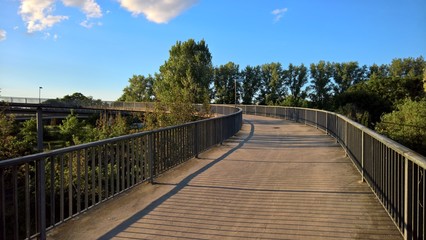 Obraz premium Fußgängerbrücke