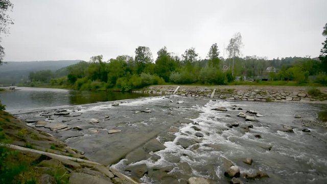 Raba river 01