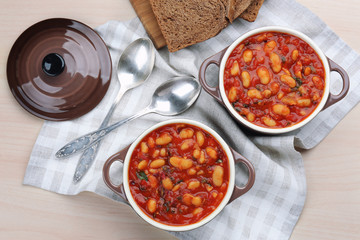 Portions of Italian butter beans on kitchen table