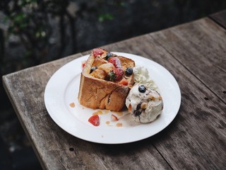 Honey Toast