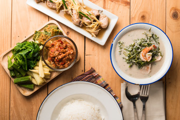 Dip with Dried Shrimp , Stir fried fish with ginger , Shrimp and Paco fernboil with coconut milk