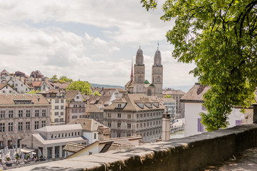 Zürich, Stadt, Altstadt, Lindenhof, Aussichtspunkt, Niederdorf, Grossmünster, Kirche, Limmat, Limmatquai, Sommer, Frühling, Schweiz