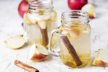 lemonade with apple, ginger and cinnamon
