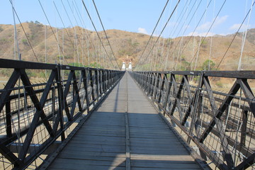 Puente de Occidente. Olaya y Santa fe de Antioquia, Colombia.