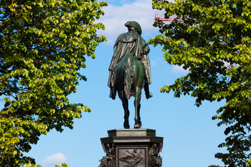 Berlin Mitte - Unter den Linden - Friedich II Monument from Backside - Prussia, Berliner innenstadt, K&ouml;nig Denkmal Regent Reiterstandbild innenstadt Geschichte preussische Vergangenheit