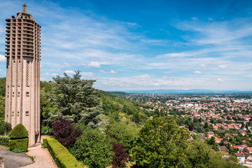 Fototapeta premium Le Carillon du Mas Rillier et son campanile à Miribel
