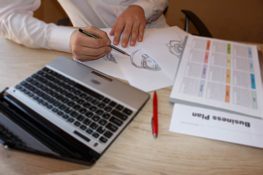 Opening a jewelry business. How to start up your own business
