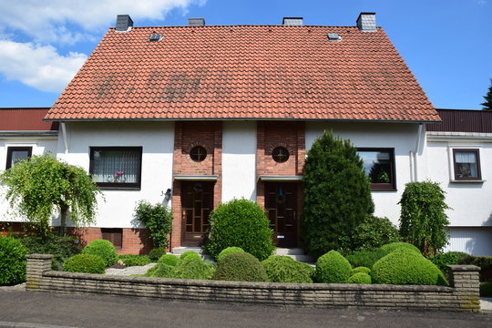Doppelhaus der Nachkriegszeit