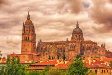 Fototapeta na wymiar Salamanca, Spain: The New Cathedral, Catedral Nueva at the sunset 