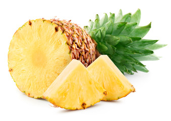 pineapple with slices