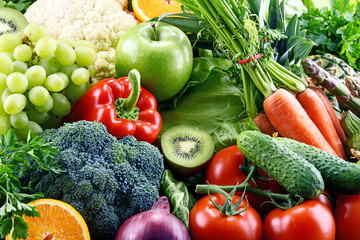 Assorted raw organic vegetables and fruits