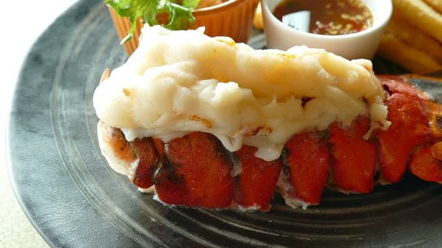 Grilled Lobster with Fresh Vegetable
