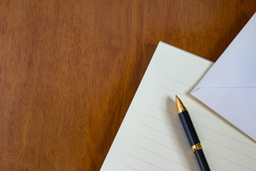便箋とペン