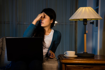girl having high intraocular pressure at night