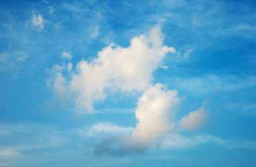clouds in the blue sky