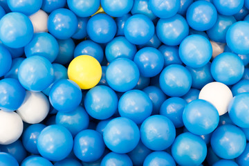 plastic balls toys