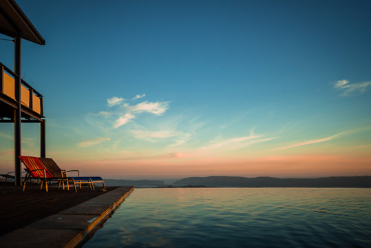 Romantik am Infinity-Pool