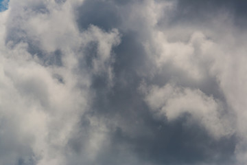 Obraz premium dramatic dark cloudscape in summer