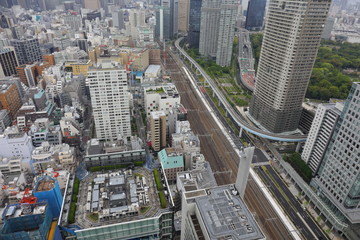 Fototapeta premium cityscape of Tokyo : around Hamamatsucho Station
