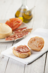 Pan tumaca. Bread with tomato and jamon serrano with olive oil