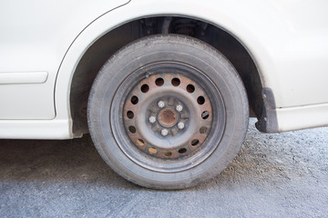 Old tire and wheel