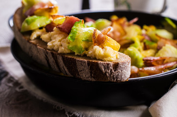 Sandwich with vegetables