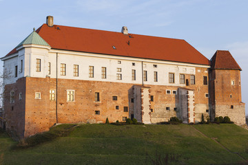 Fototapeta premium SANDOMIERZ, POLAND - APRIL 2017: Old castle from 14th century in Sandomierz, Poland