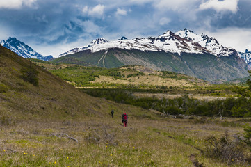 Treking dookoła Torres del Paine, Patagonia, Chile