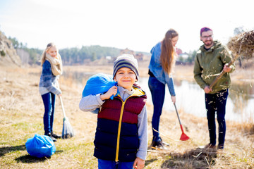 Family is cleaning outside