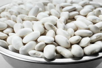 Bowl with butter beans, closeup