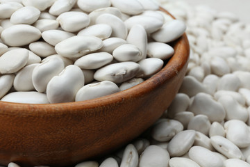 Bowl with butter beans, closeup