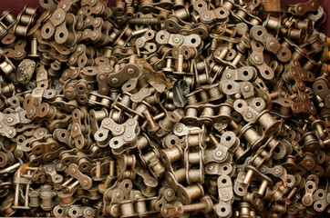 Bicycle chain link pieces