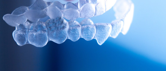 Invisible dental straighteners