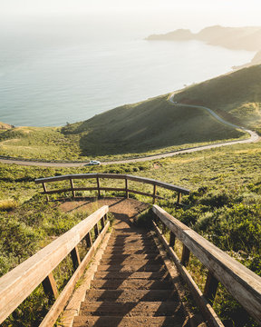 Pathway to The Headlands