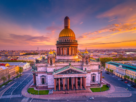 Saint Isaac's Cathedral. St. Petersburg. View from Issakievskaya square. The city is in the sunshine. Sunrise.