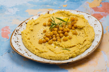 Traditional hummus