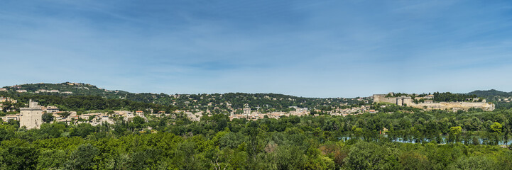 Fototapeta na wymiar Villeneuve-lès-Avignon