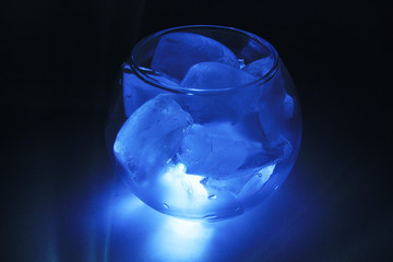 Ice in glass