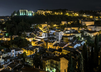 Fototapeta na wymiar Verona - veduta notturna da San Zeno in Monte
