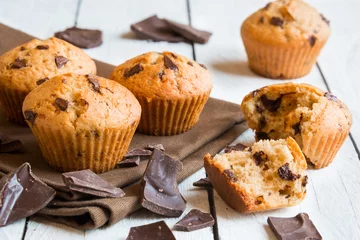 Selbstklebende Fototapeten Homemade muffins with chocolate chips © Maresol