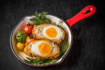 スコッチエッグ　イギリス料理　Scotch egg