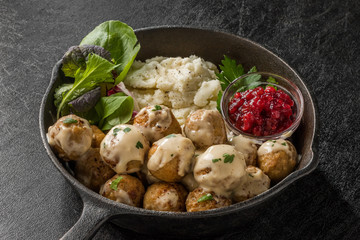 有機栽培のじゃがいも　Organically grown potatoes