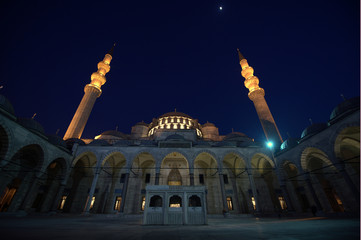 S&uuml;leymaniye Camii İ&ccedil; Avlu