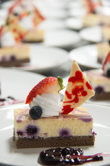  Blueberry cheese cake decorated with strawberry